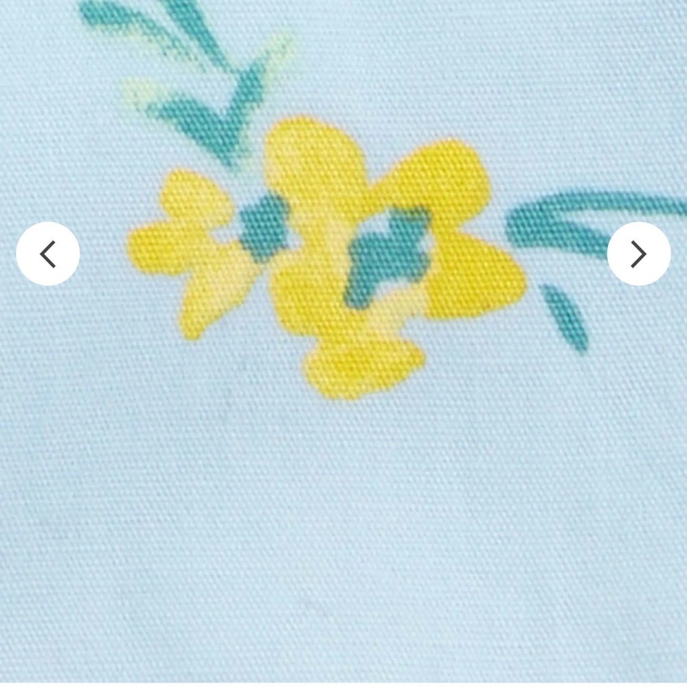 Carter's and OshKosh baby girl bundle 2 shorts + floral overall size 18 months - Picture 12 of 12